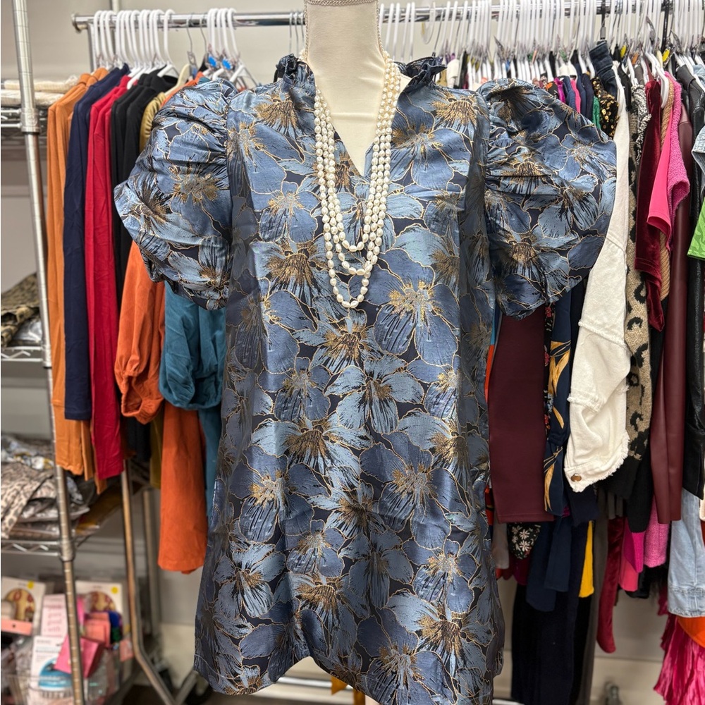 Glam Ruffle V-Neck Puff Sleeved Floral Mini Dress - Picture 3 of 3
